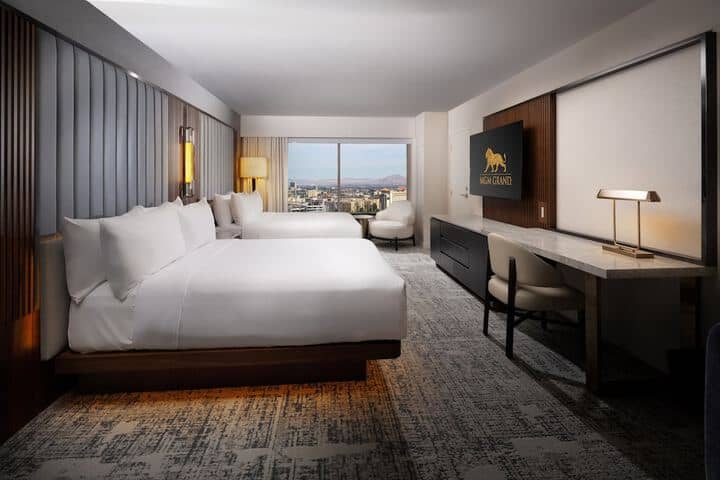 Room 45 of 111