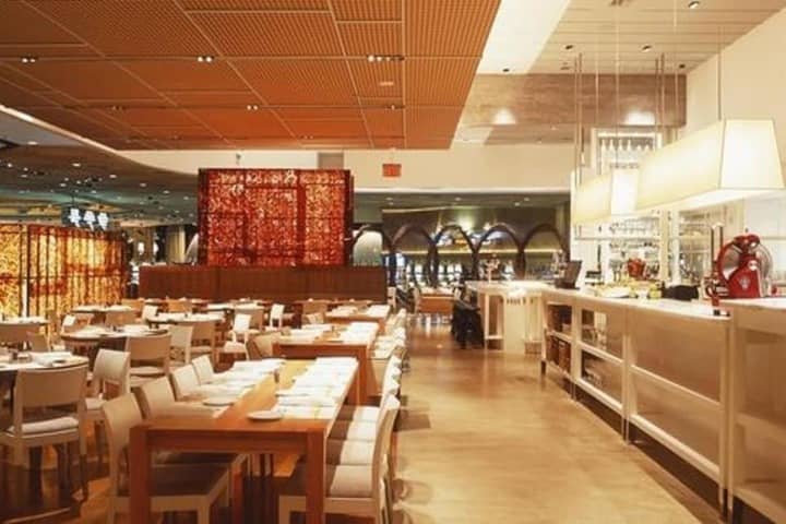 Dining 94 of 111