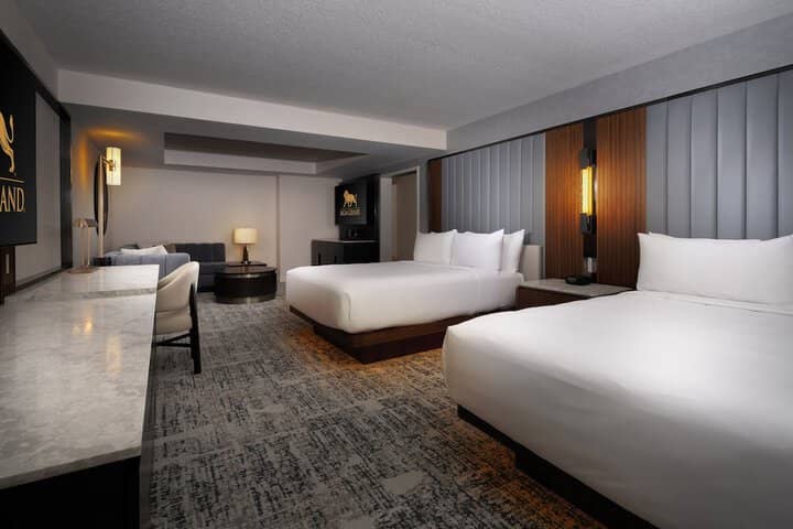 Room 46 of 111
